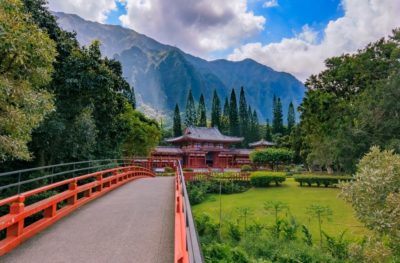Revel in a Sense of Serenity at the Byodo-In Temple on Oahu