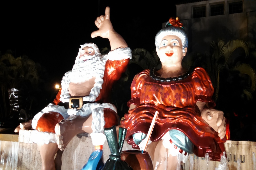 Hawaii Christmas Santa Christmas Time Decoration